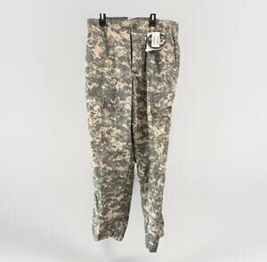US Military Defender M FR Camo Pants Men Green Digital Combat Medium Regular NWT